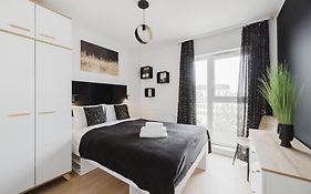 Fiqus Marcelin Deluxe Apartment By Bookinghost